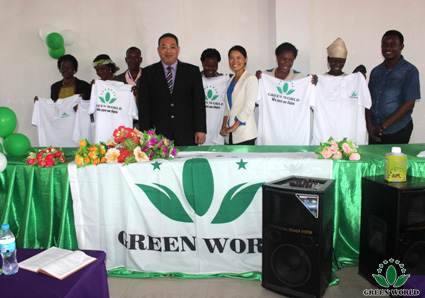 Picha ya pamoja ya wanachana wa green